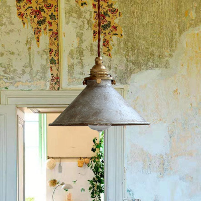 Arraneo Cone Pendant Light