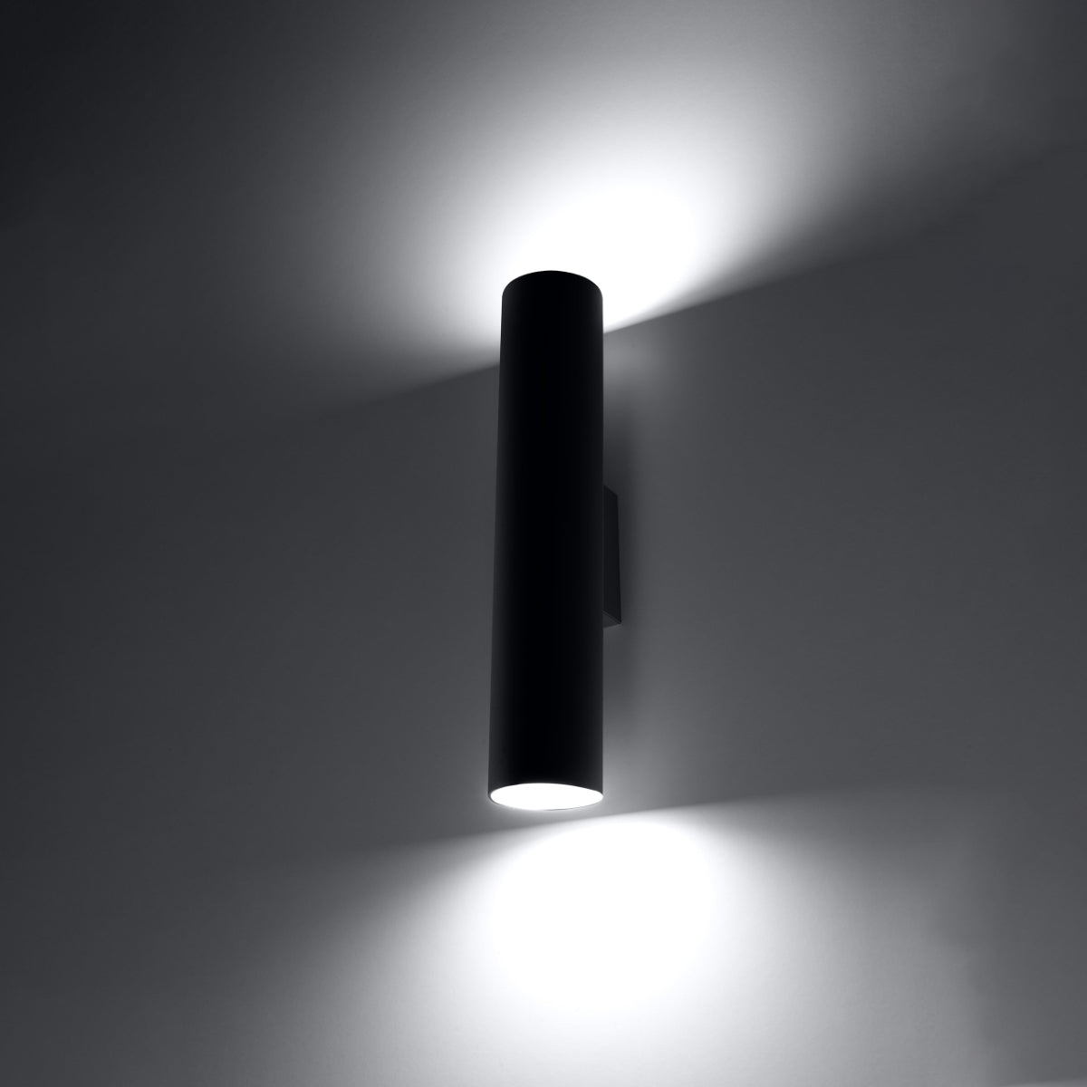 Triplon Wall Light