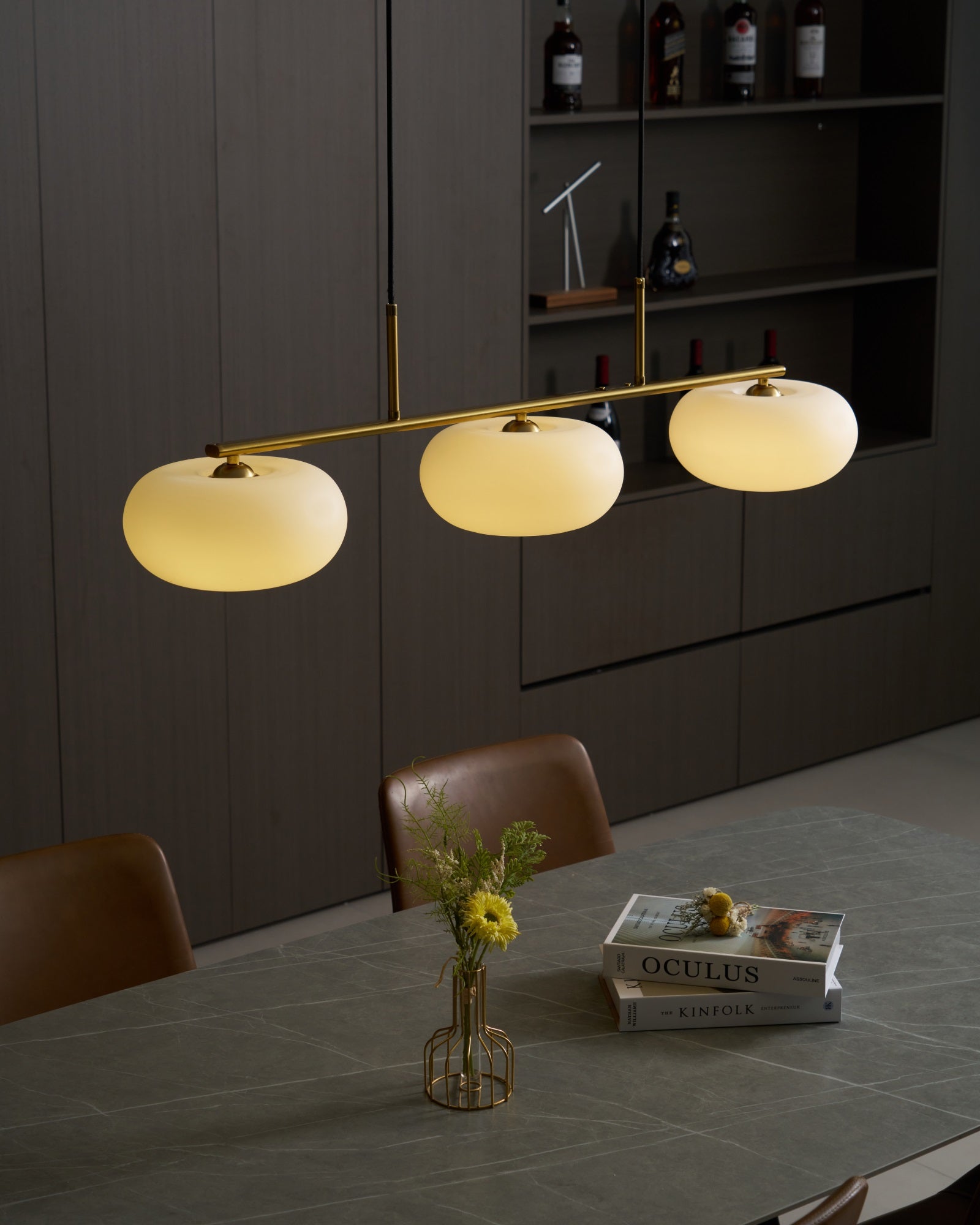 Lerenme Globe Pendant Light