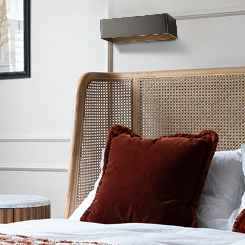 Kentra Wall Light