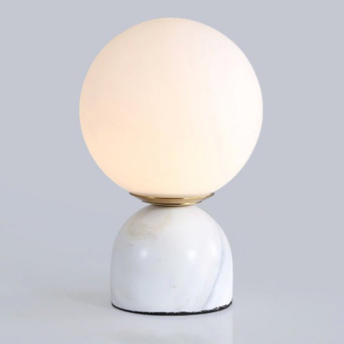 Belselia Globe Table Lamp