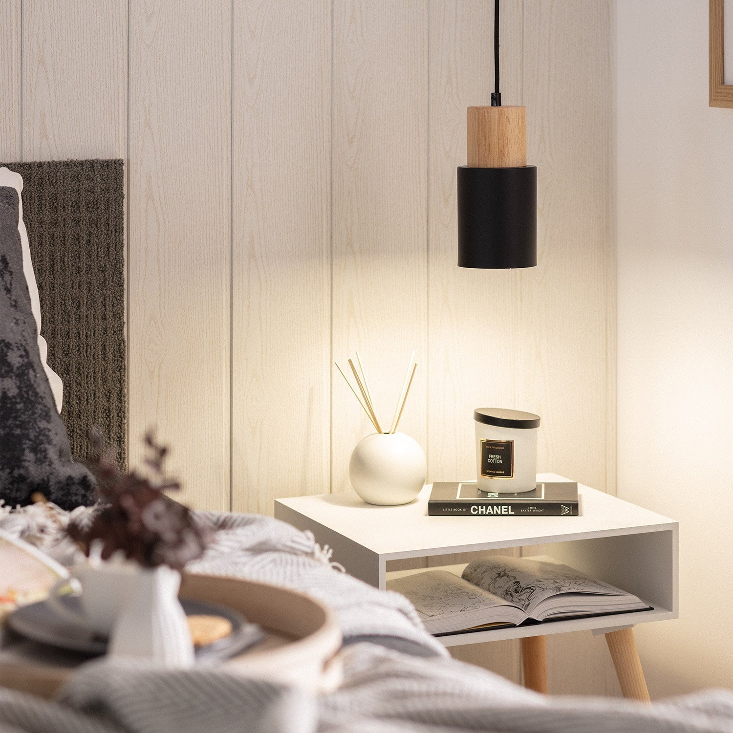 Kelmos Cylindrical Pendant Light