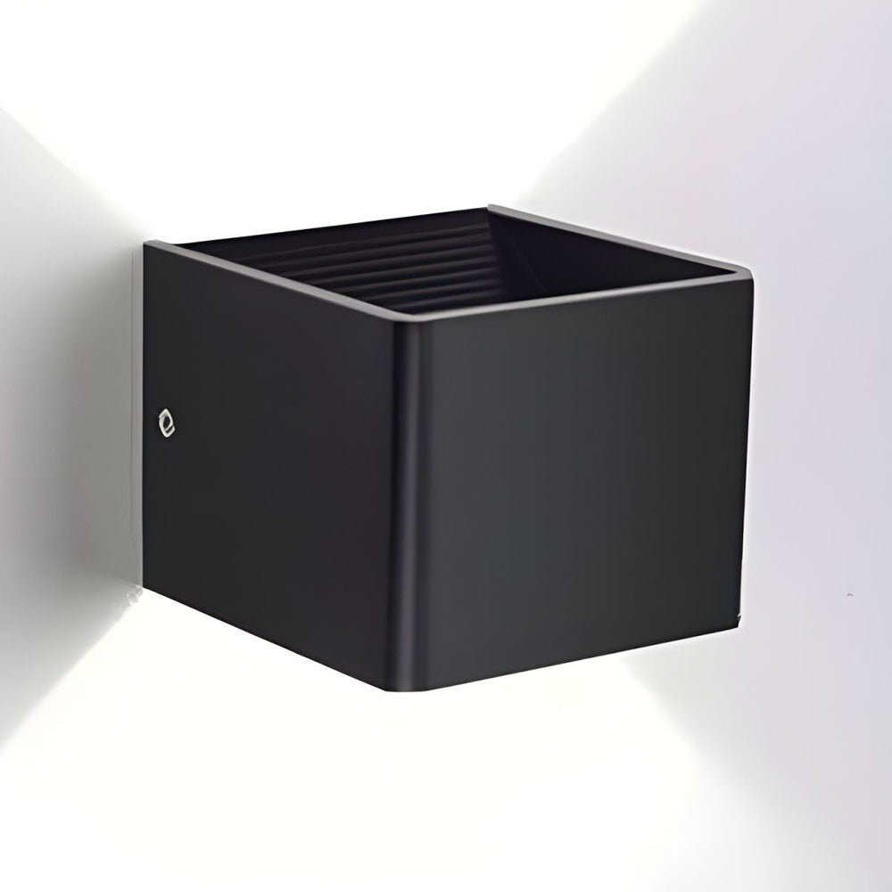 Kentra Wall Light