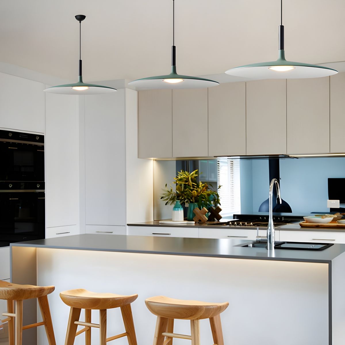 Kilanto Pendant Light