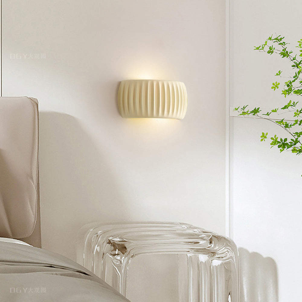 Lanar Wall Light