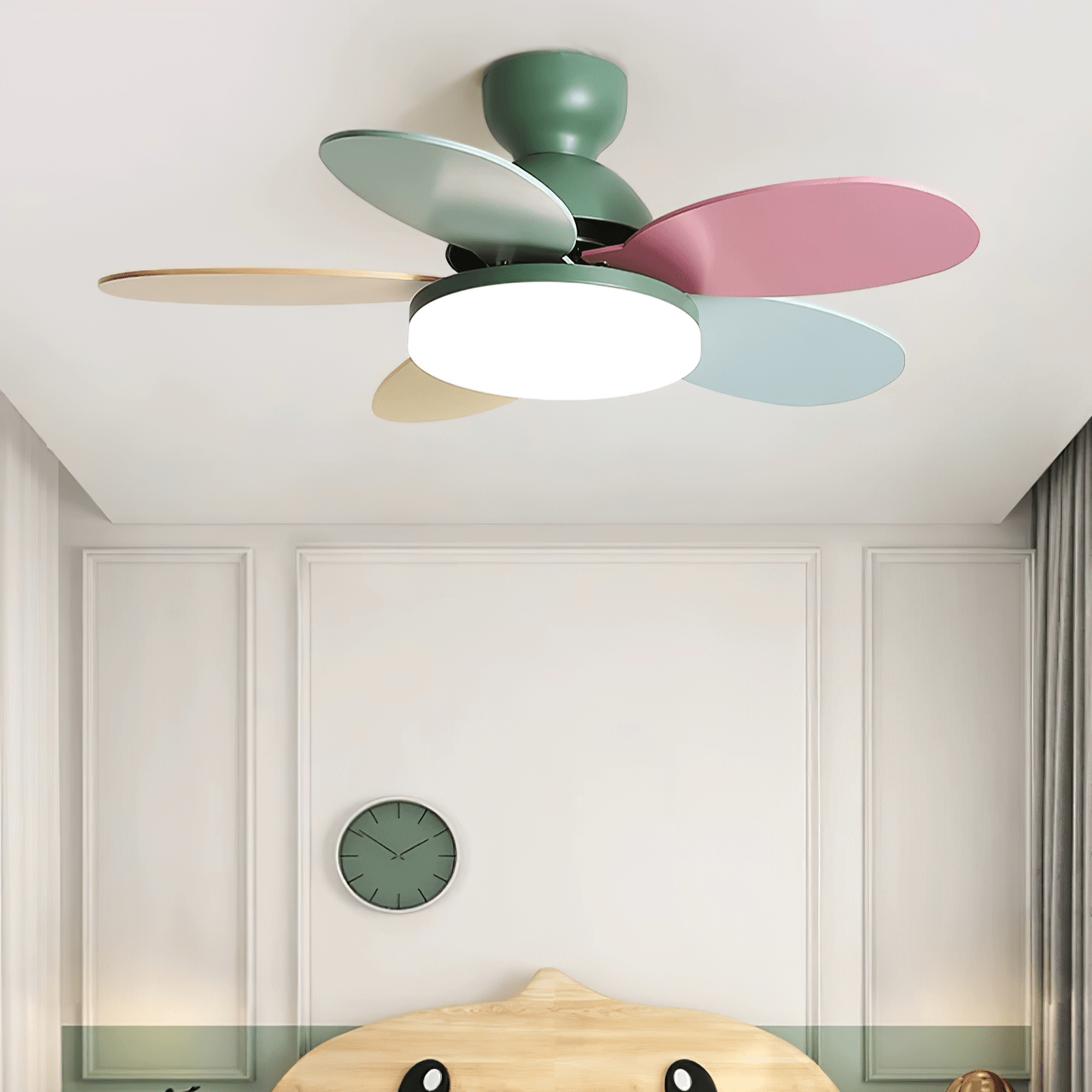 Qeslo Ceiling Fan