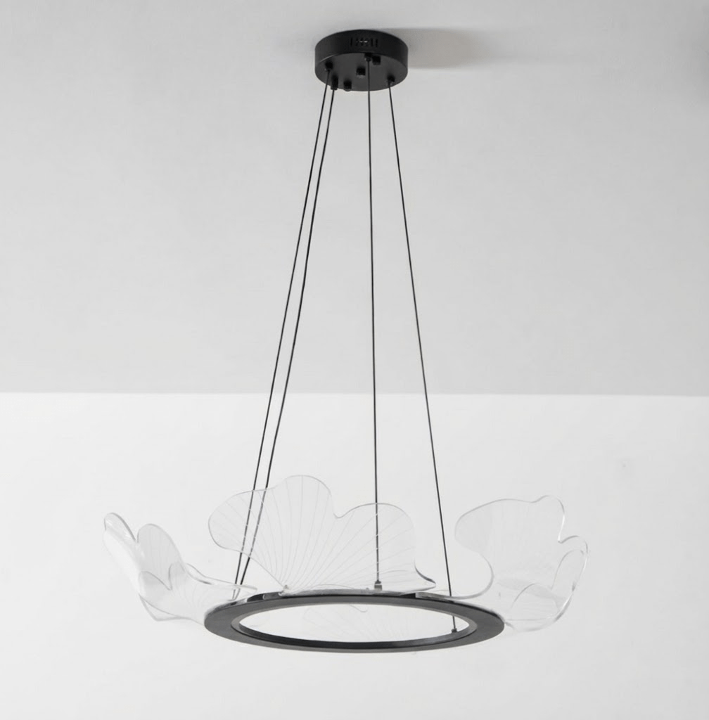 Bavelora Leaf Chandelier