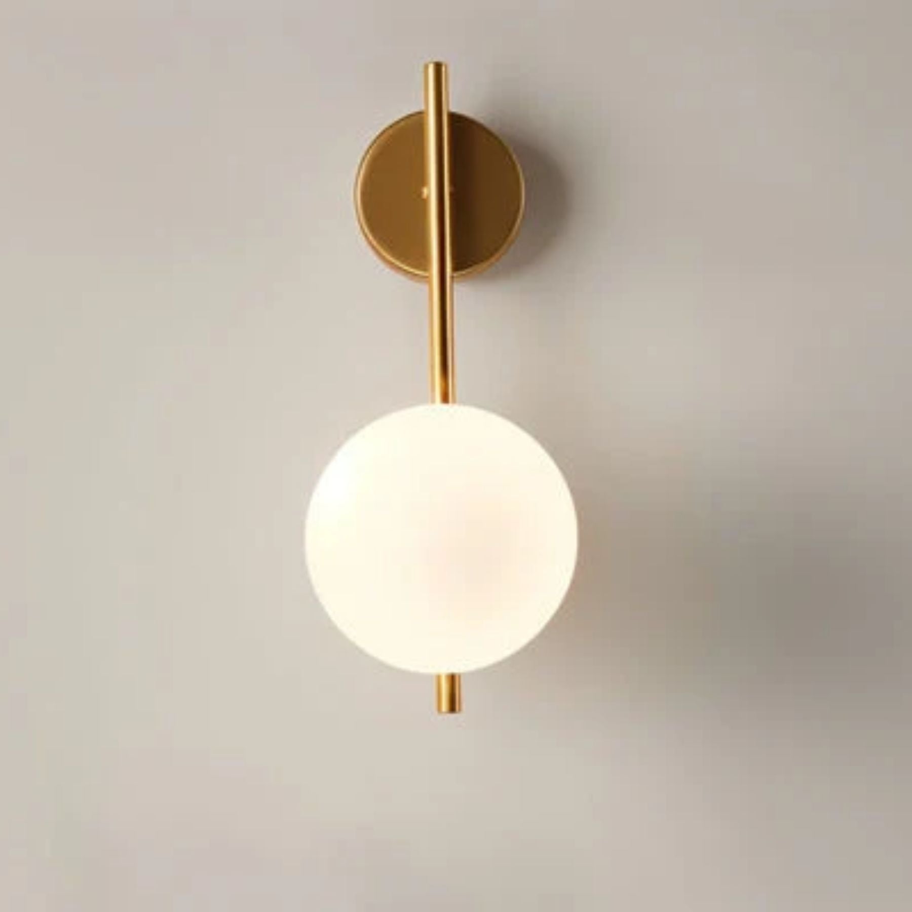 Oktun Wall Light