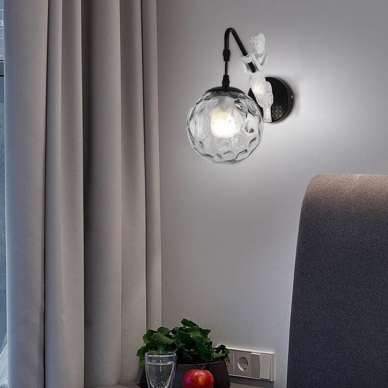 Baonar Globe Wall Light