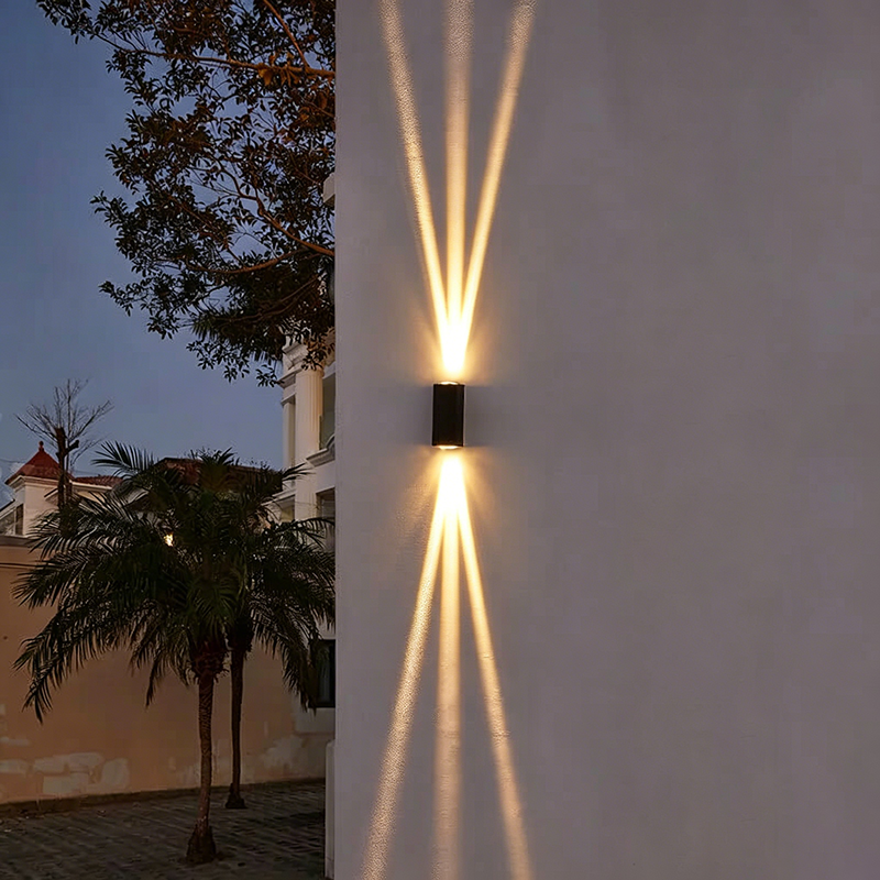 Vorane Outdoor Wall Light