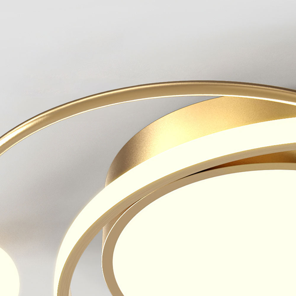 Riveloa Ceiling Light