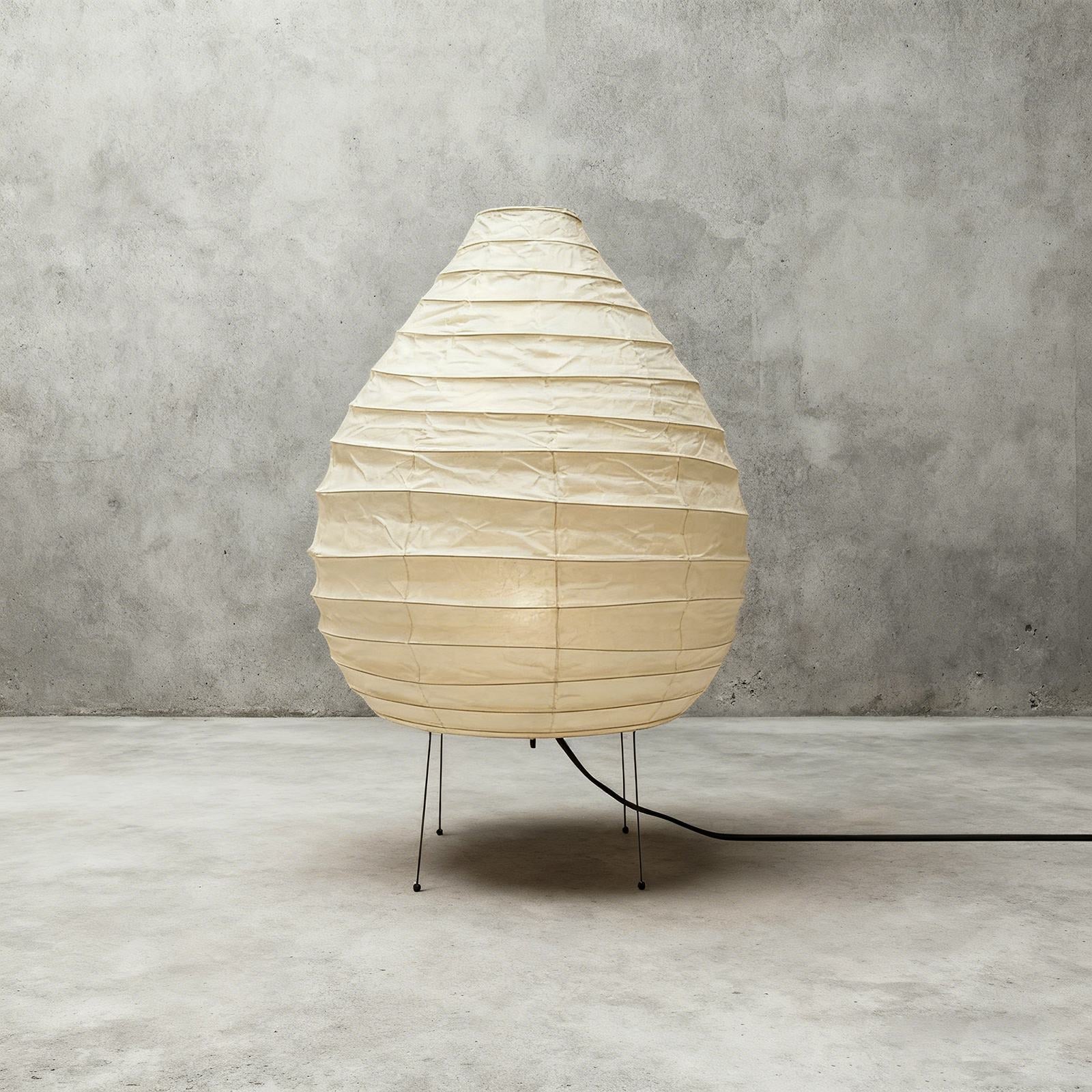 Rekal Table Lamp