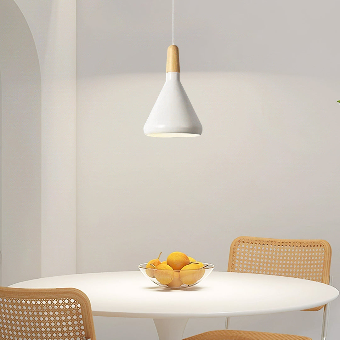 Lato Pendant Light