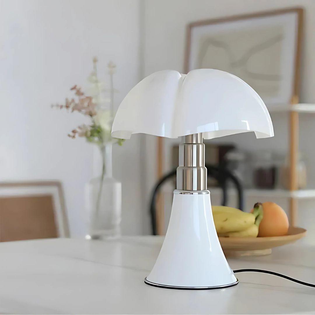 Arova Flower Table Lamp