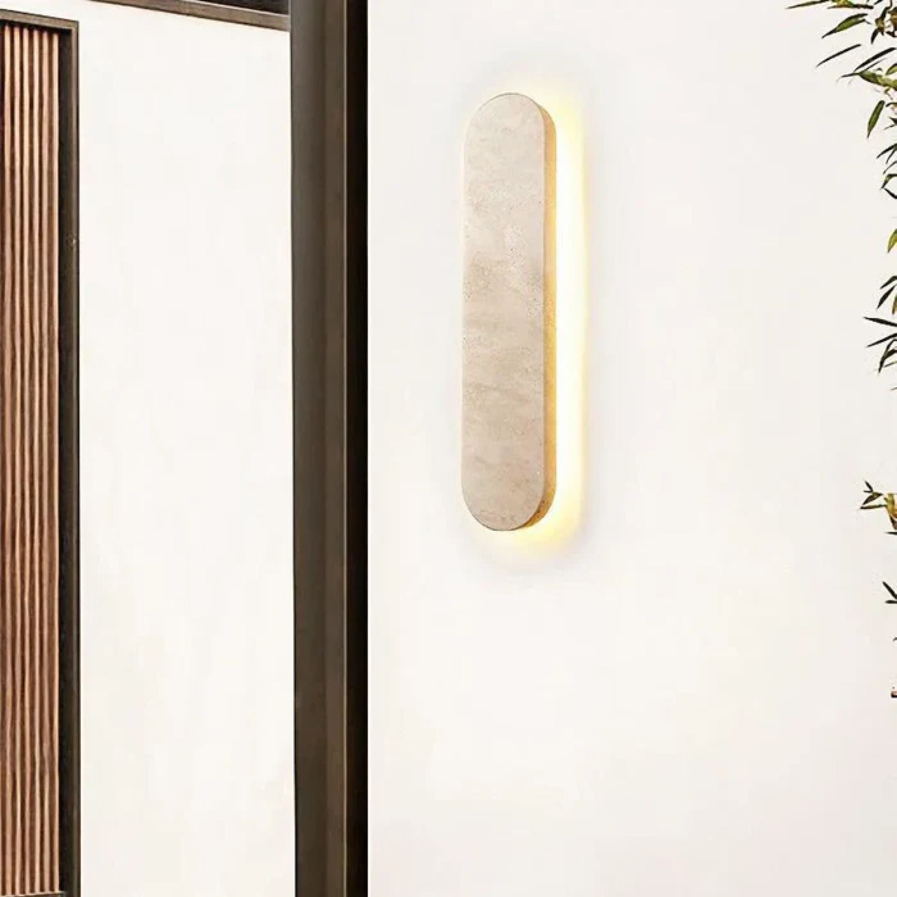 Veliroy Wall Light