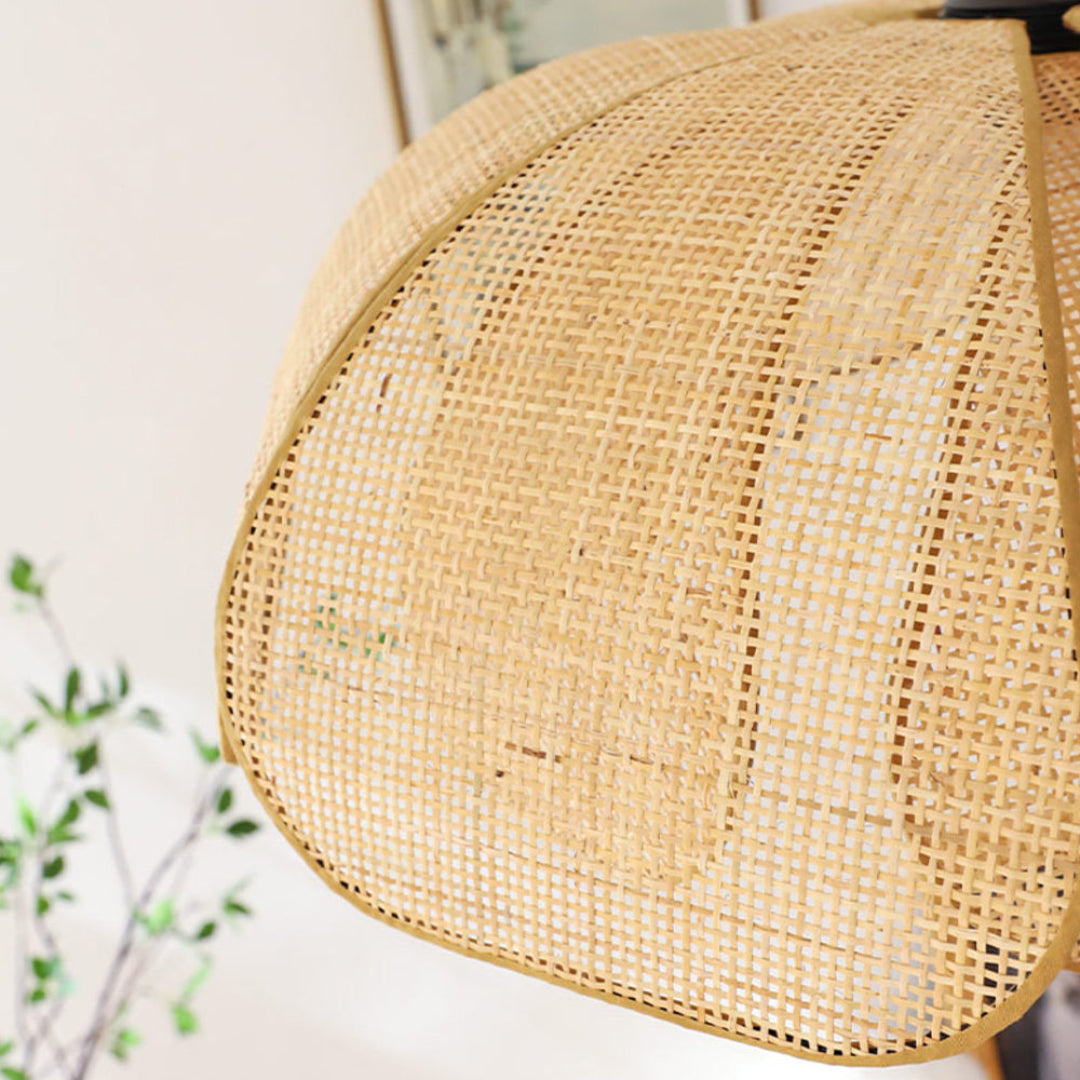 Potale Flower Pendant Light