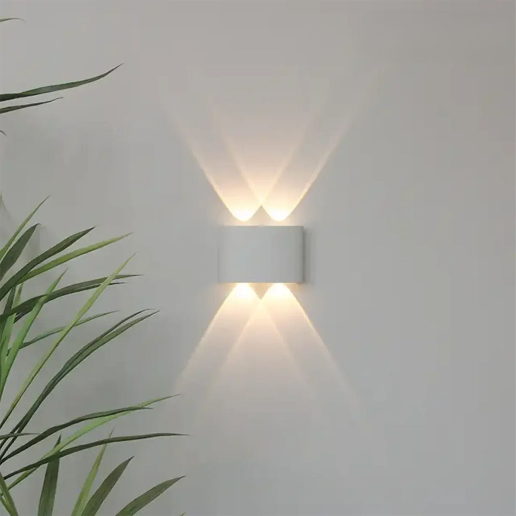 Kirsor Wall Light