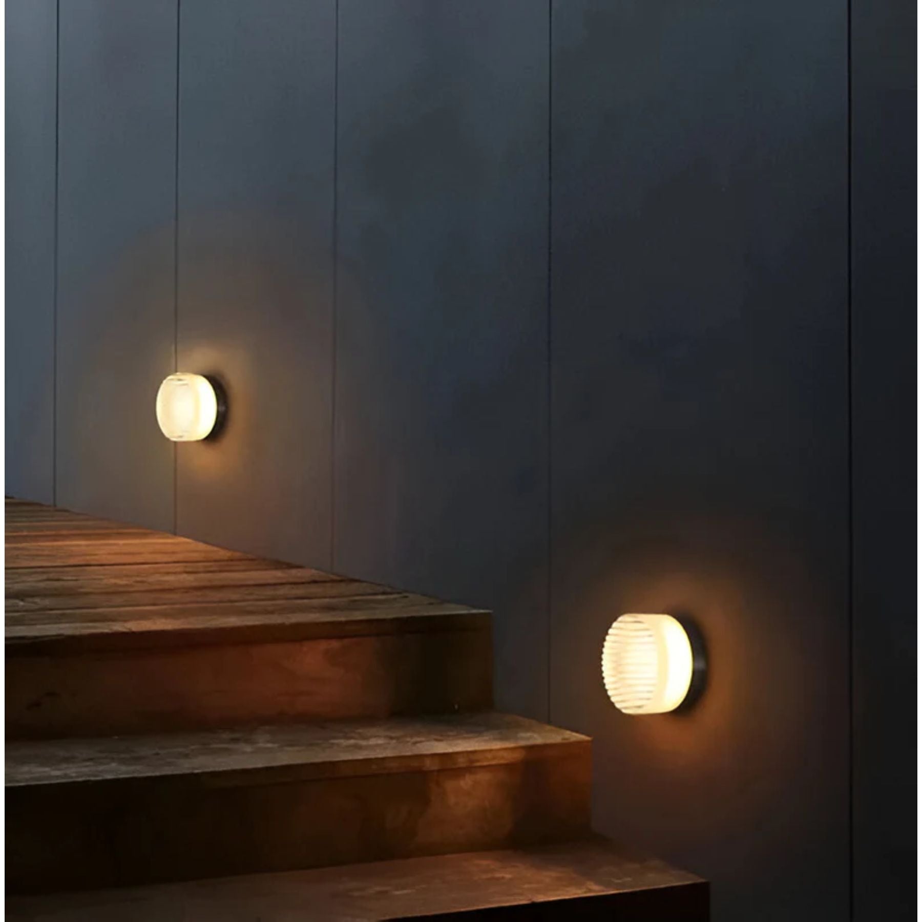 Rikon Wall Light