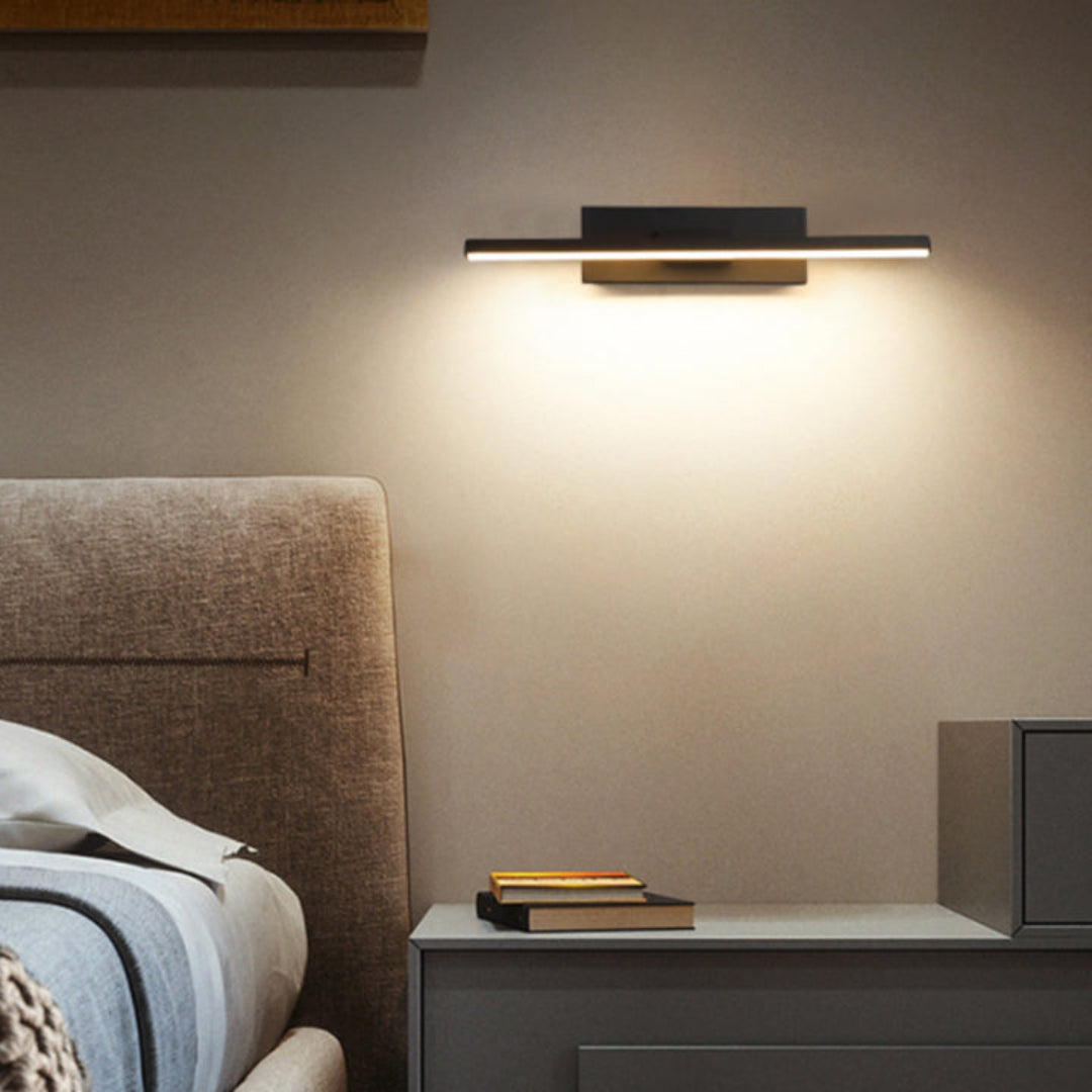 Roliza Wall Light