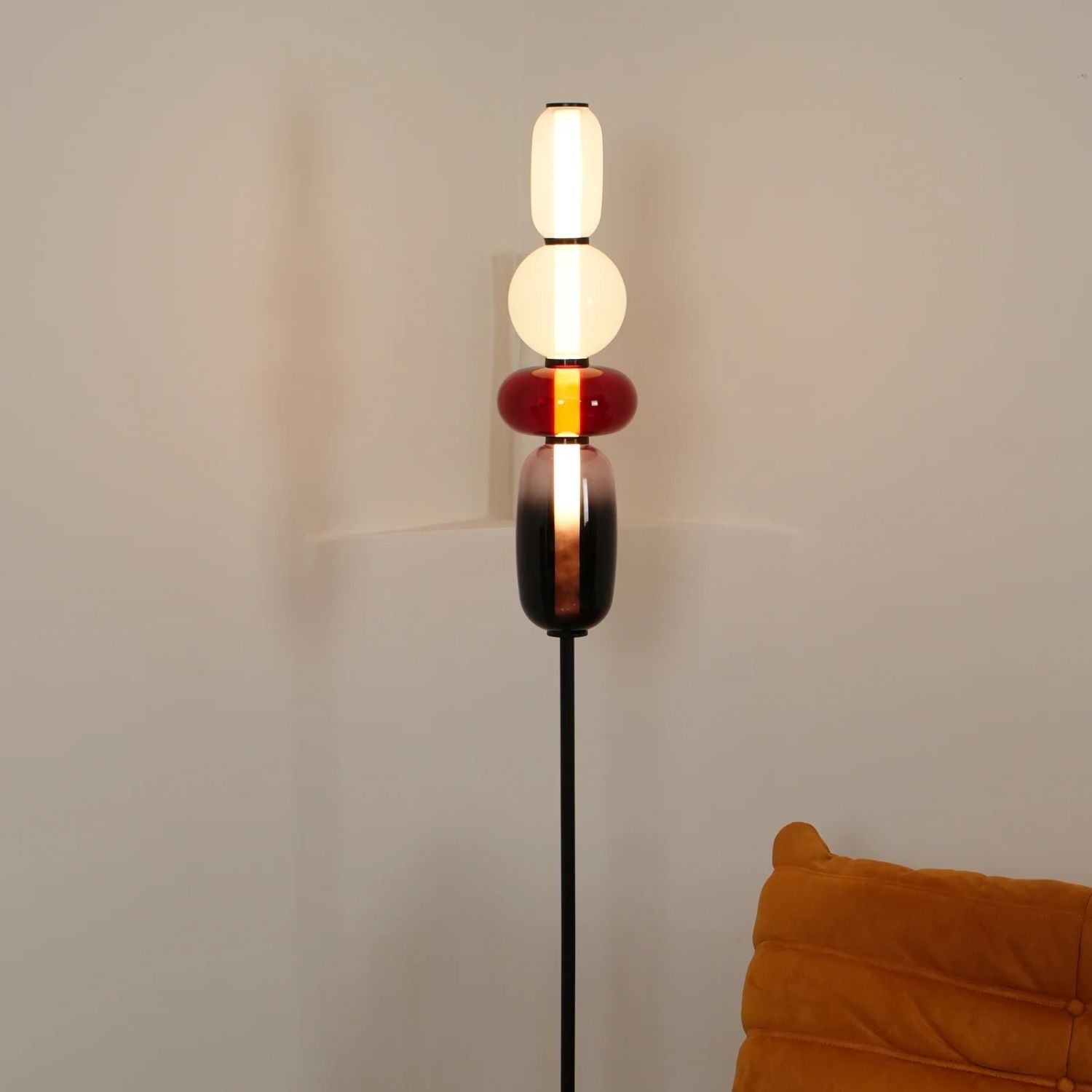 Serifa Floor Lamp