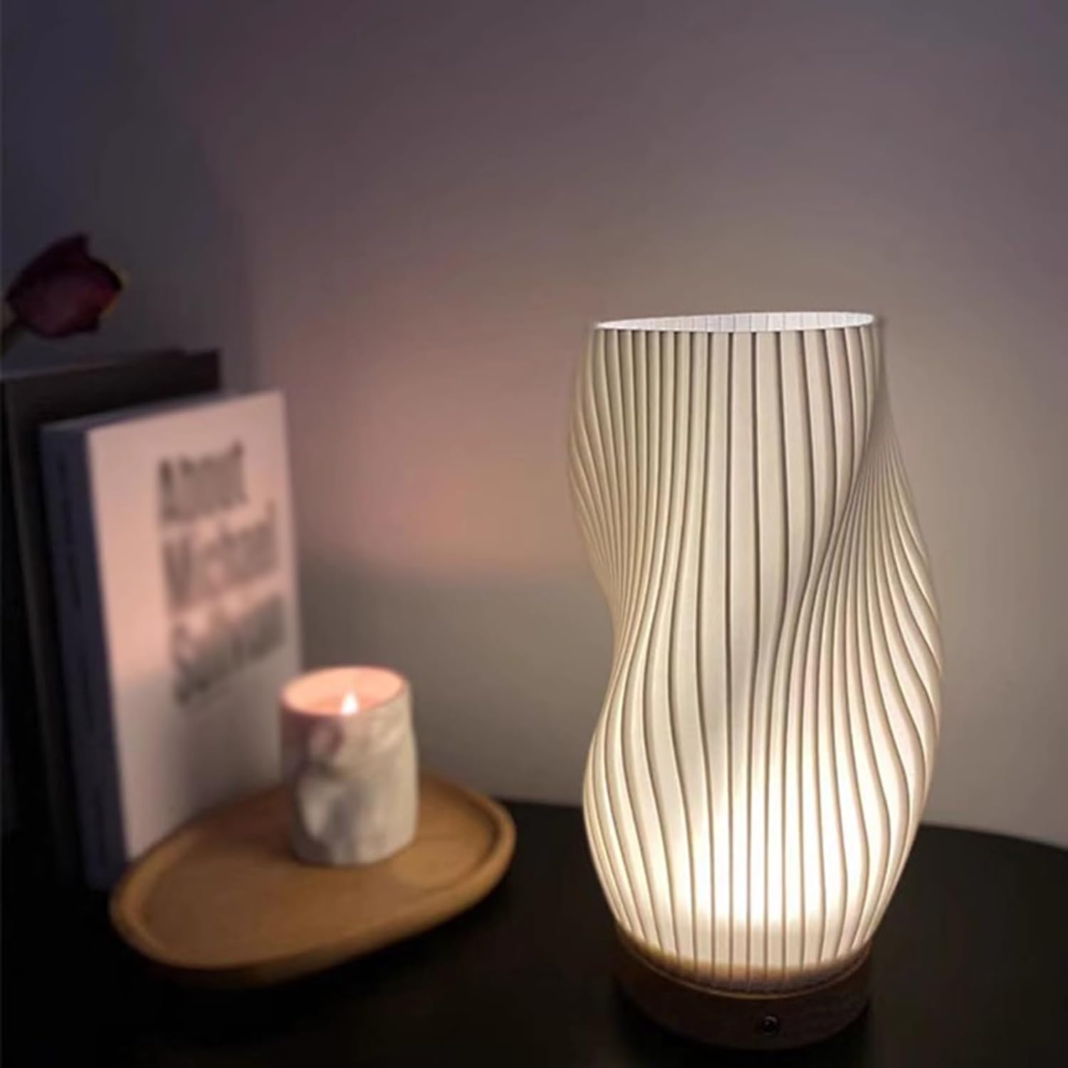 Ribbed Wave Table Lamp
