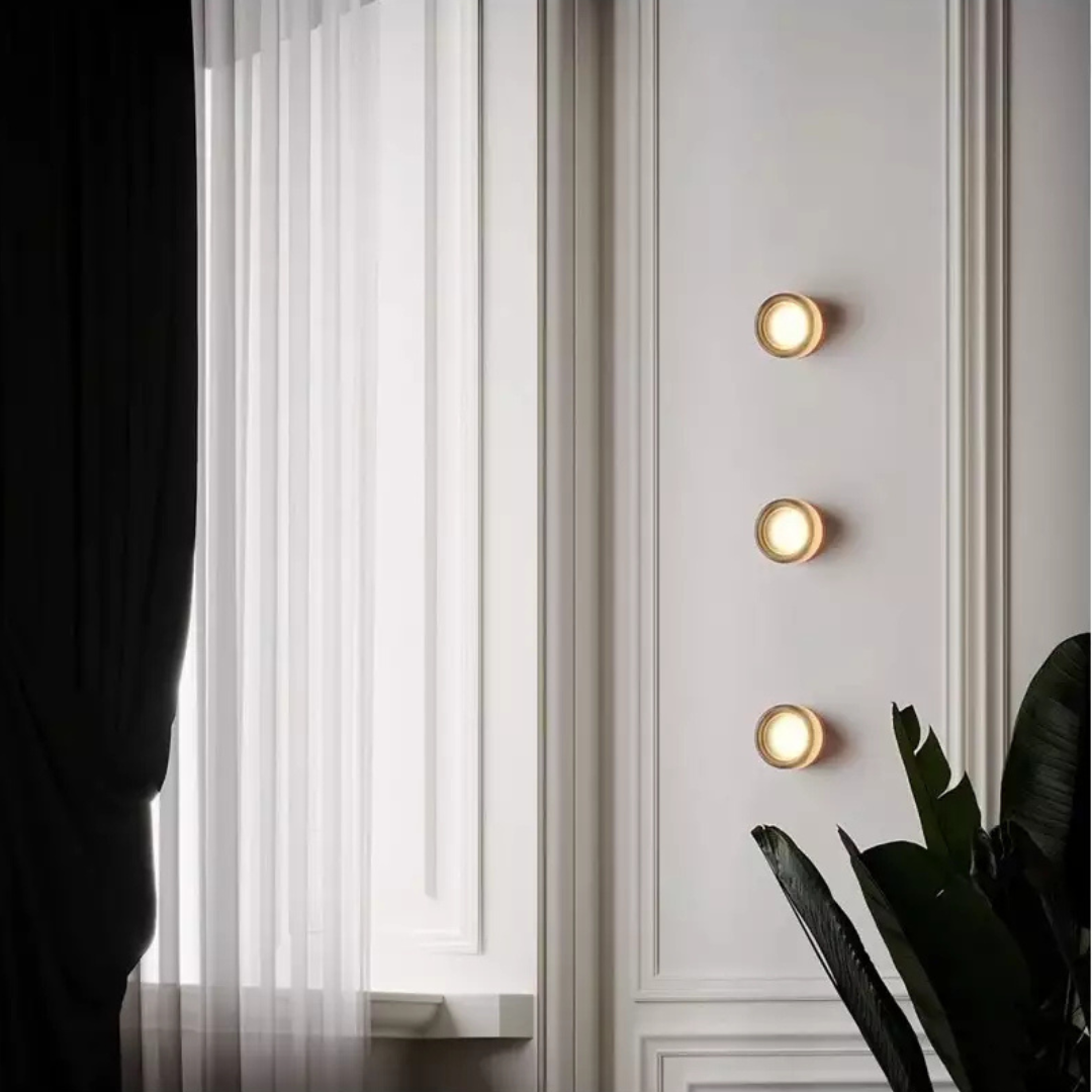 Lopavor Round Wall Light