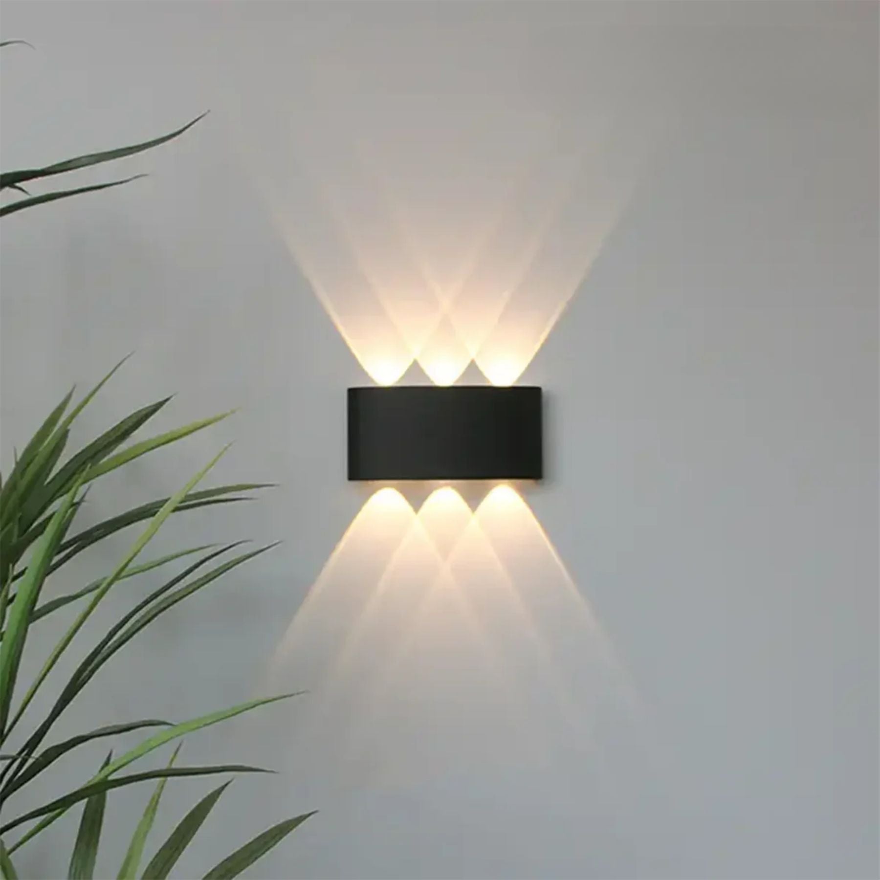Kirsor Wall Light
