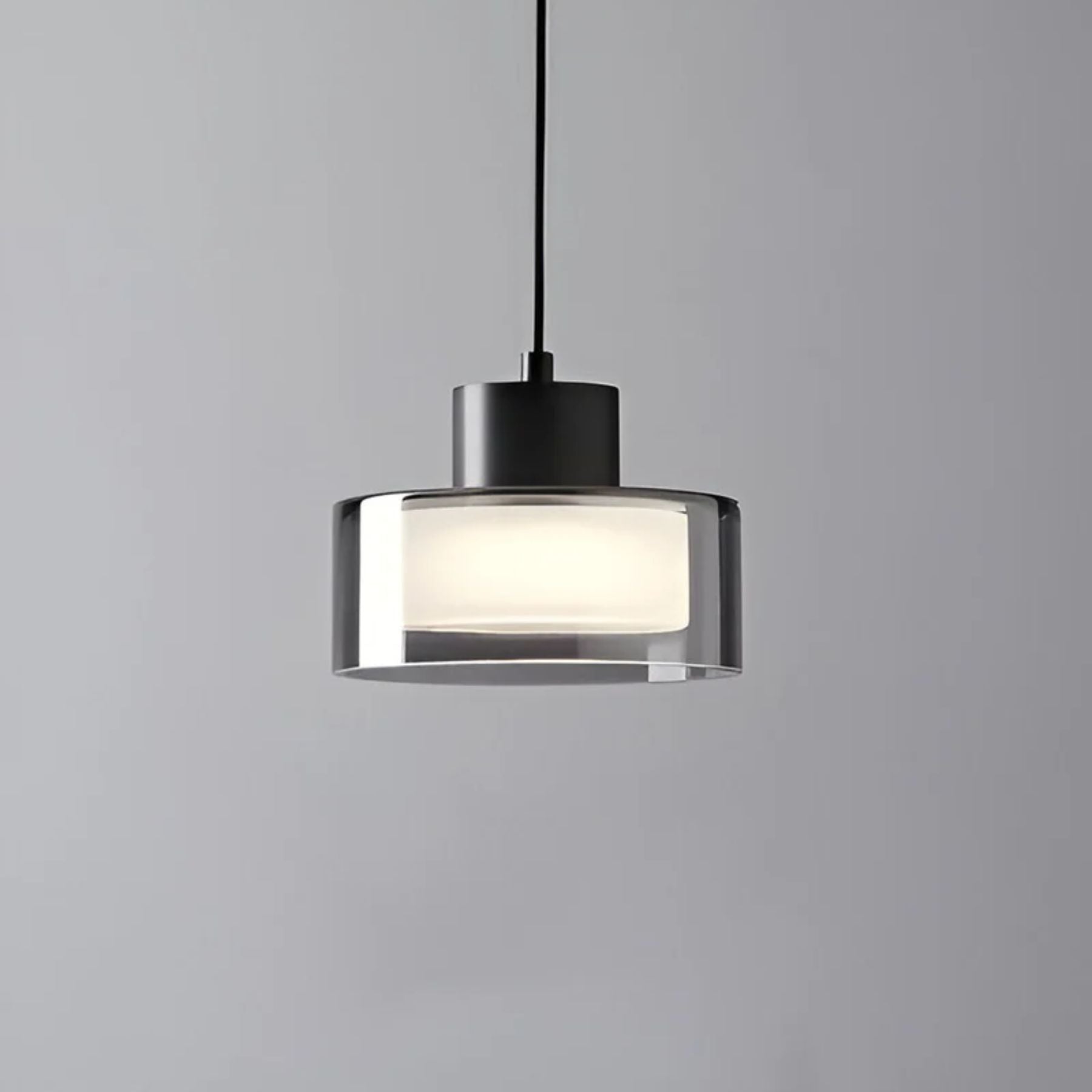 Norror Pendant Light