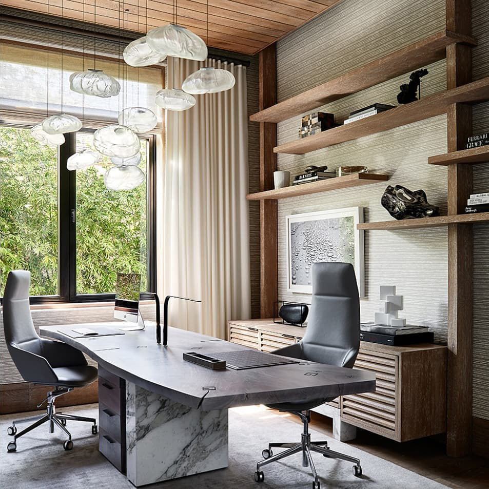 Fabel Sculptural Pendant Light