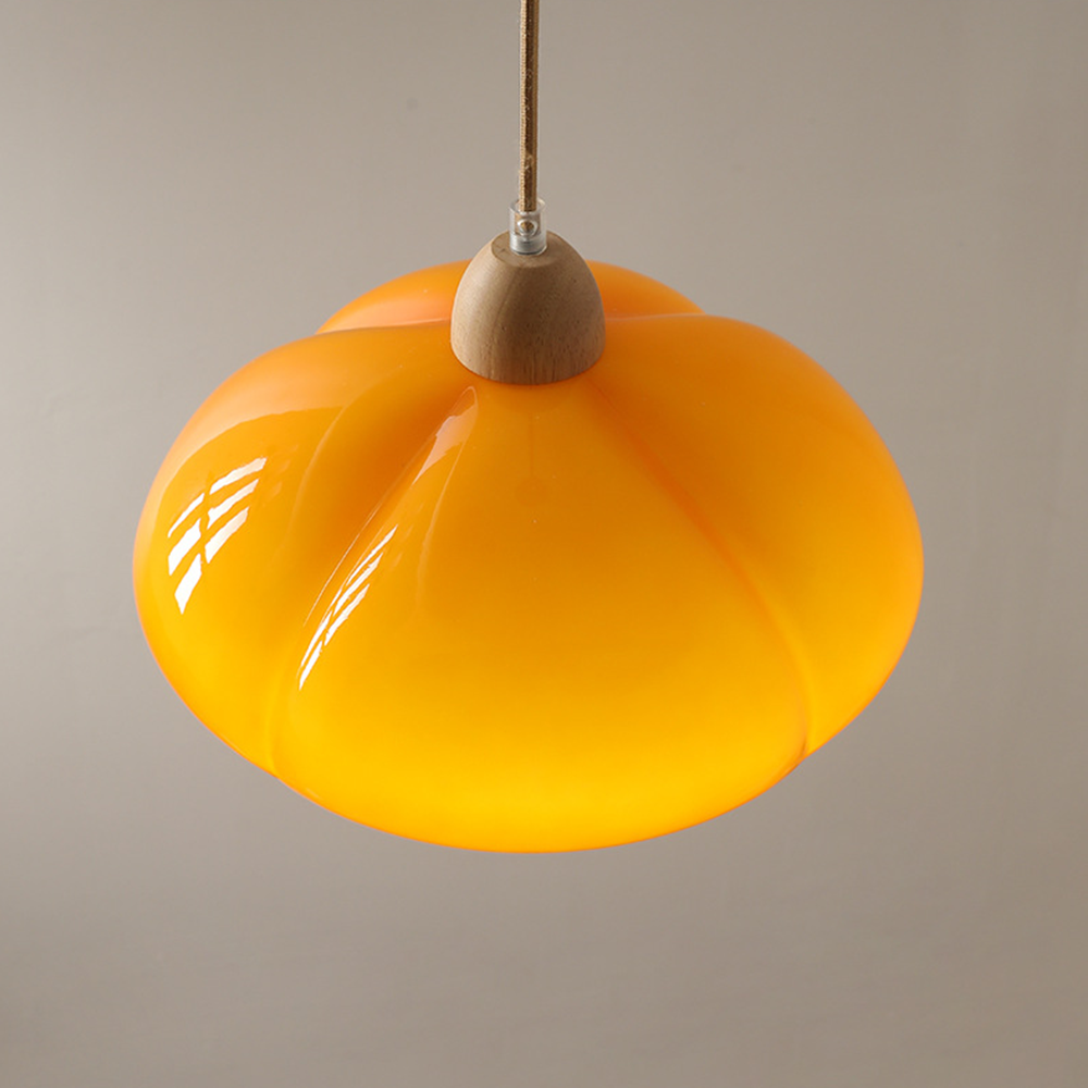 Ommy Pumpkin Pendant Light