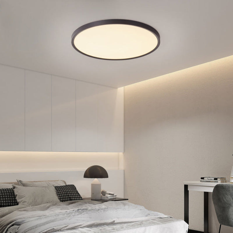 Pilon Ceiling Light