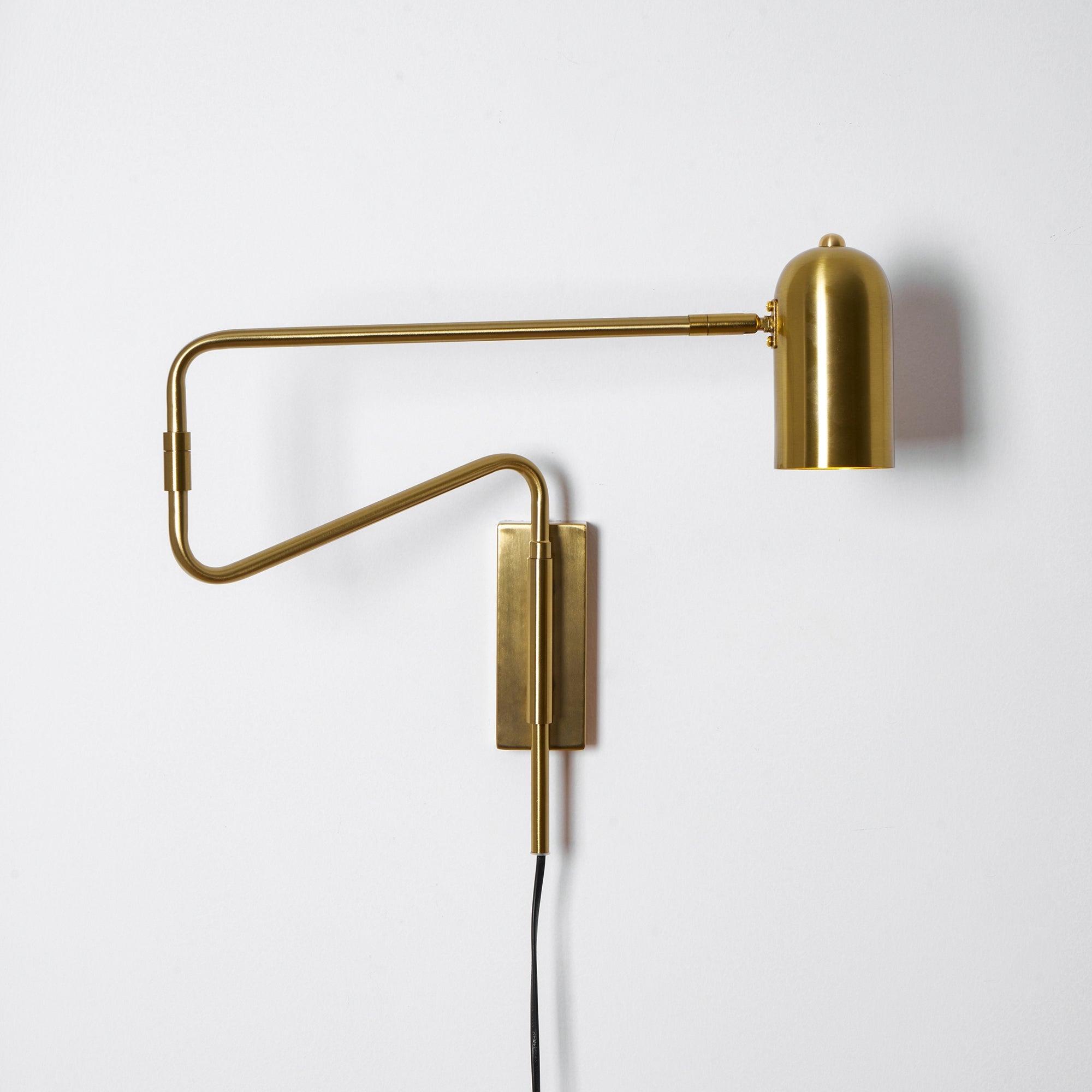 Belonix Adjustable Wall Light