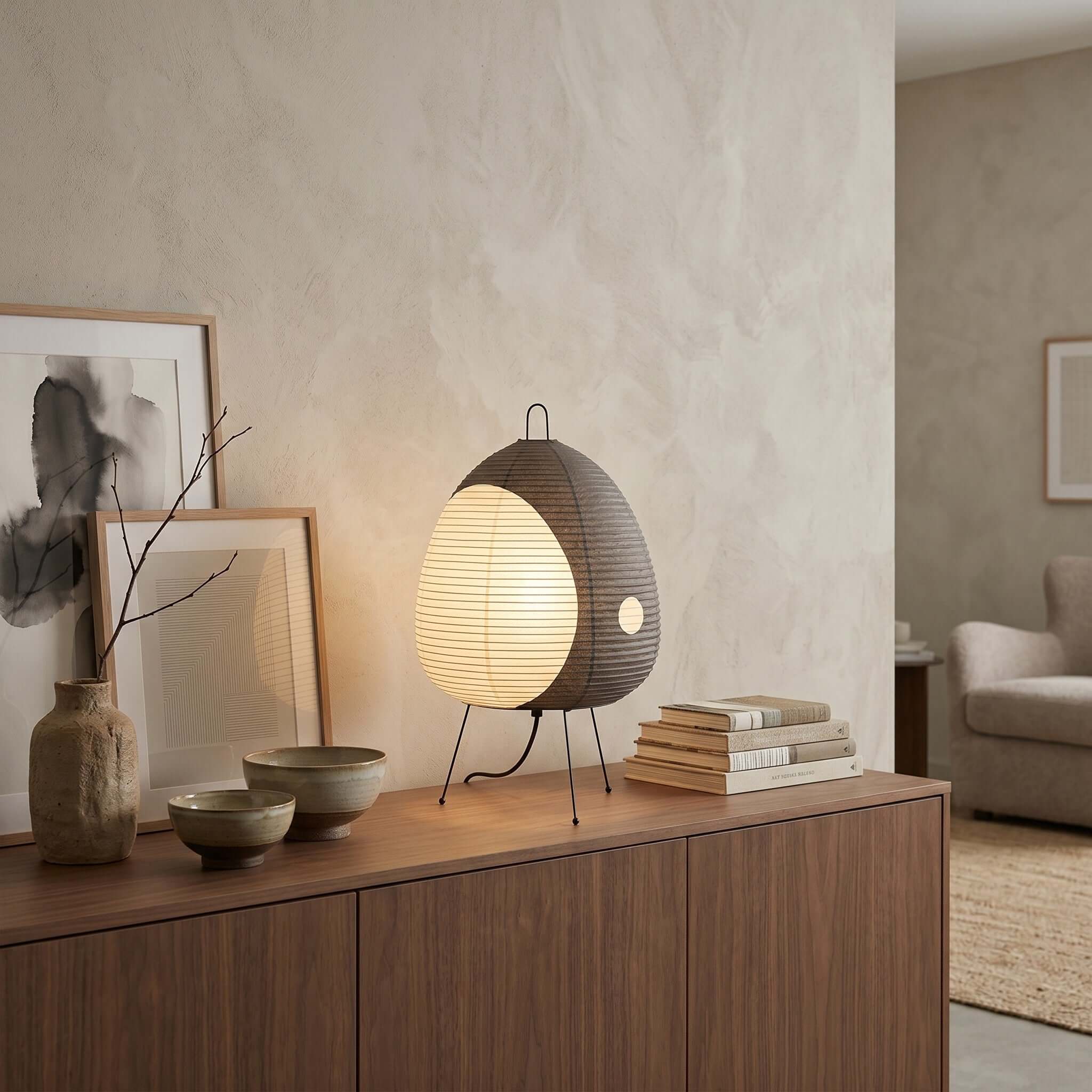 Bevenzo Table Lamp