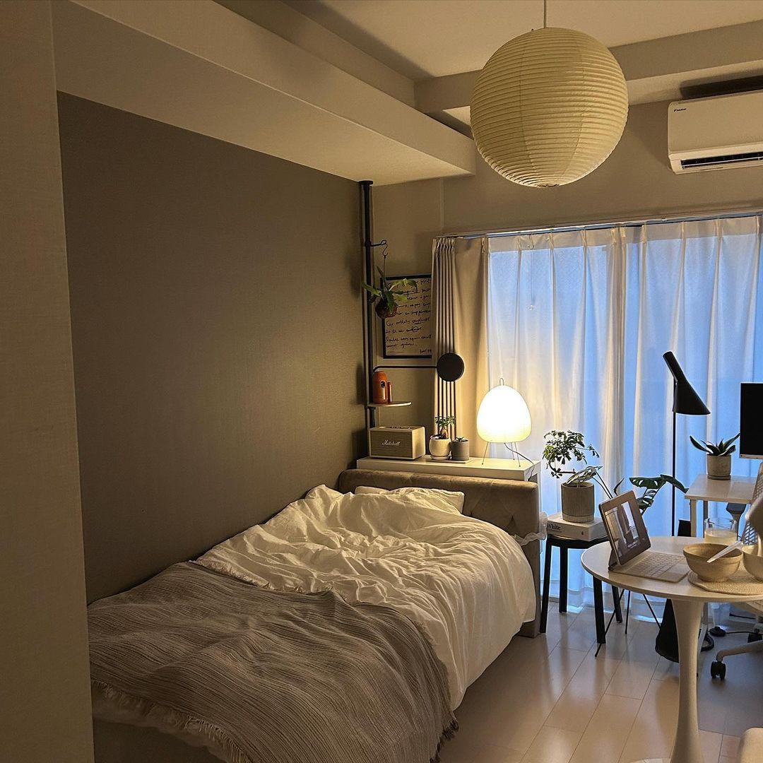 Hulinor Globe Pendant Light