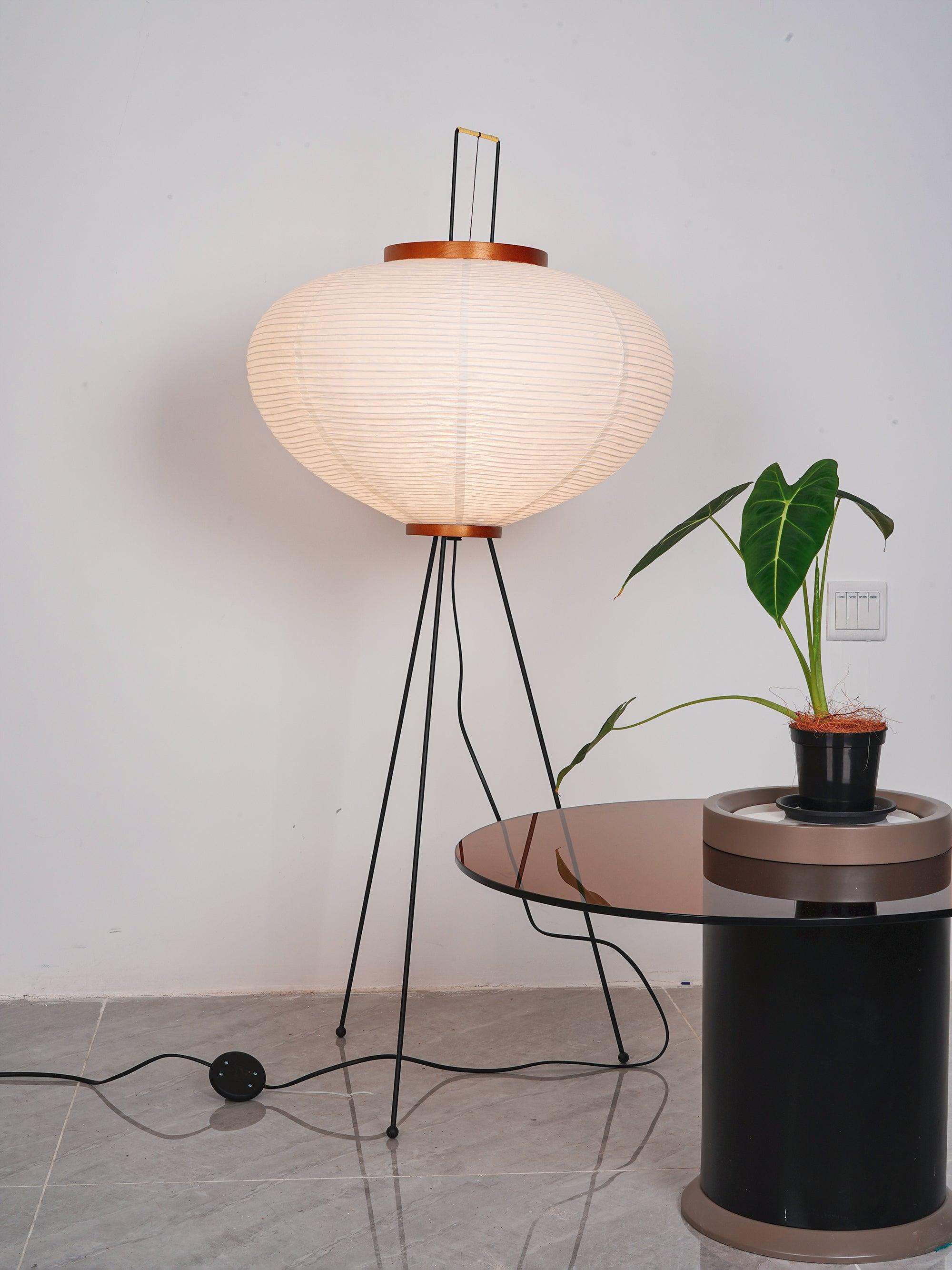 Alellan Sculptural Floor Lamp