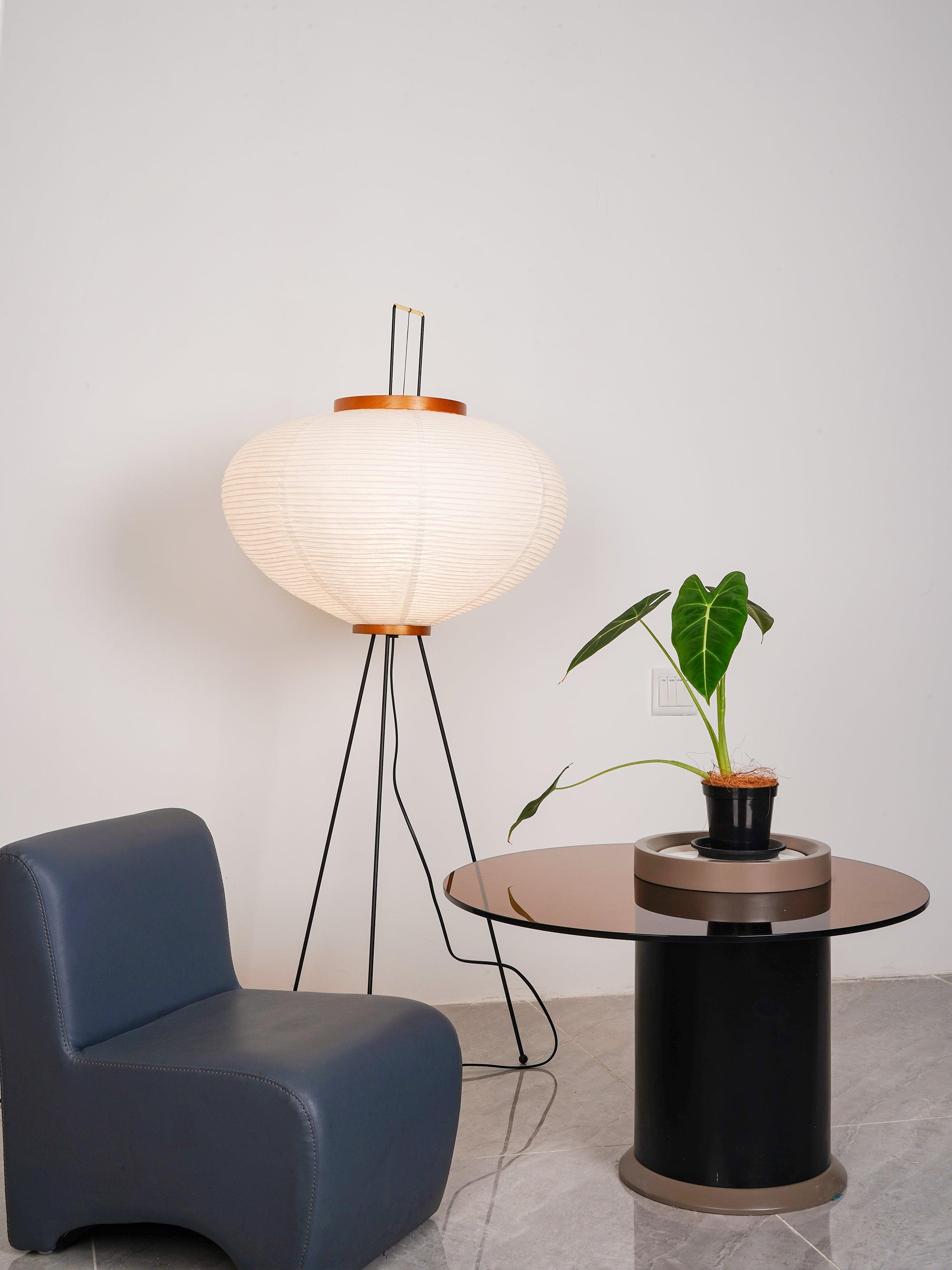 Alellan Sculptural Floor Lamp
