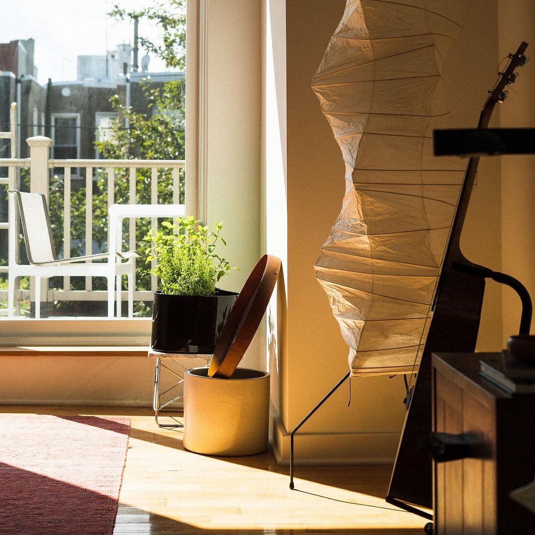 Alellan Sculptural Floor Lamp