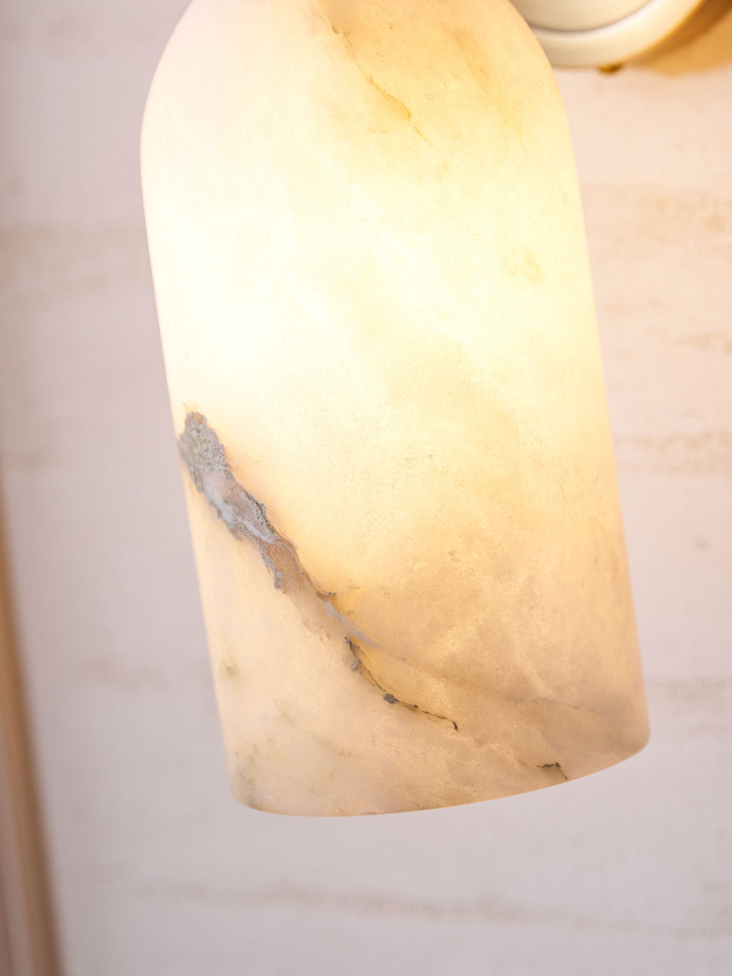Haverona Wall Light