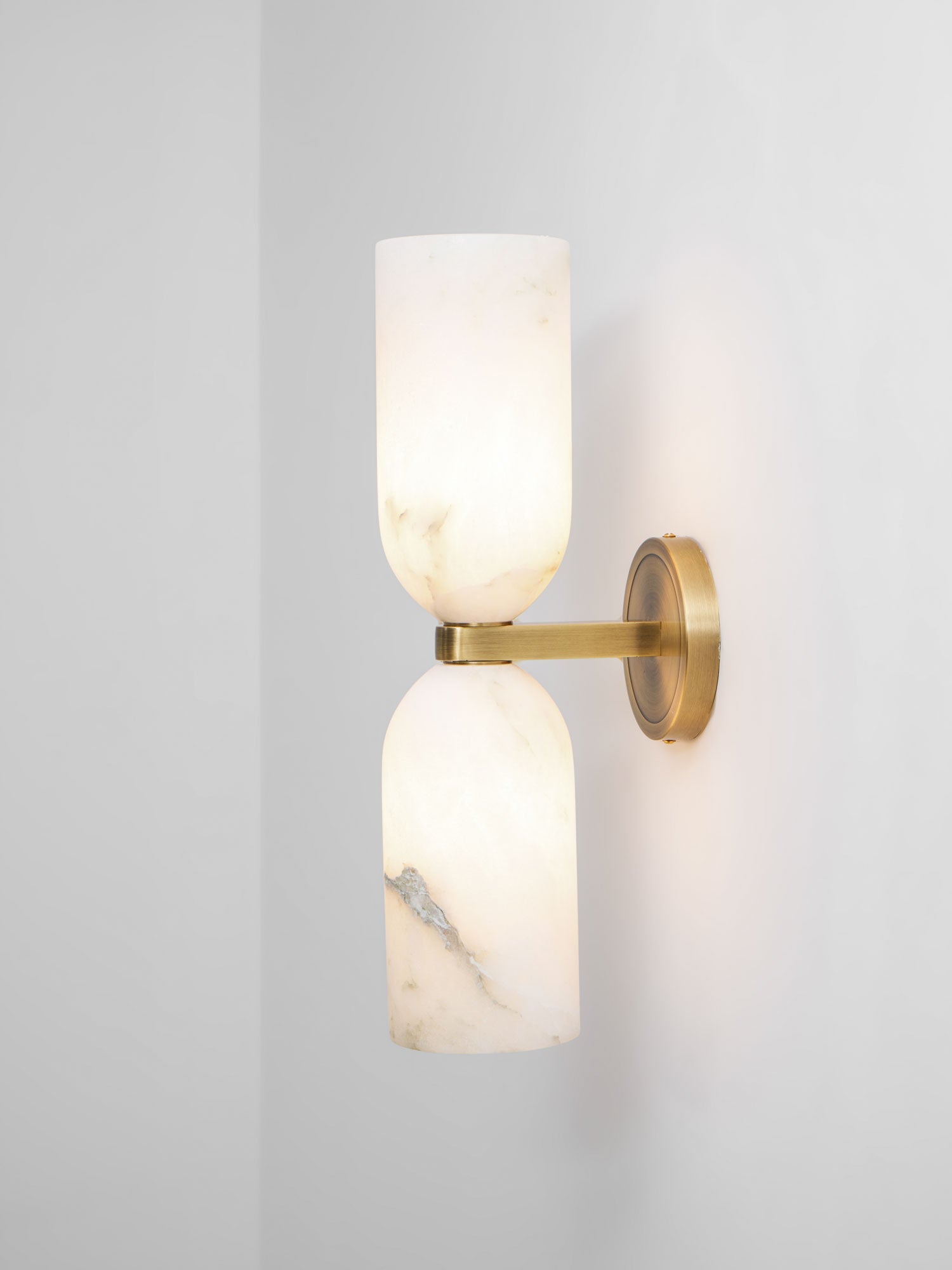 Haverona Wall Light