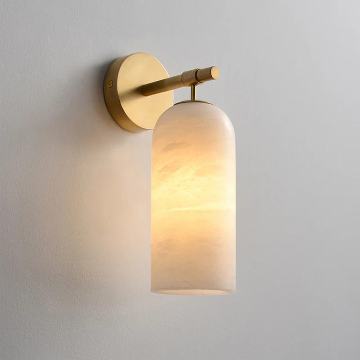 Hadeno Alabaster Wall Light