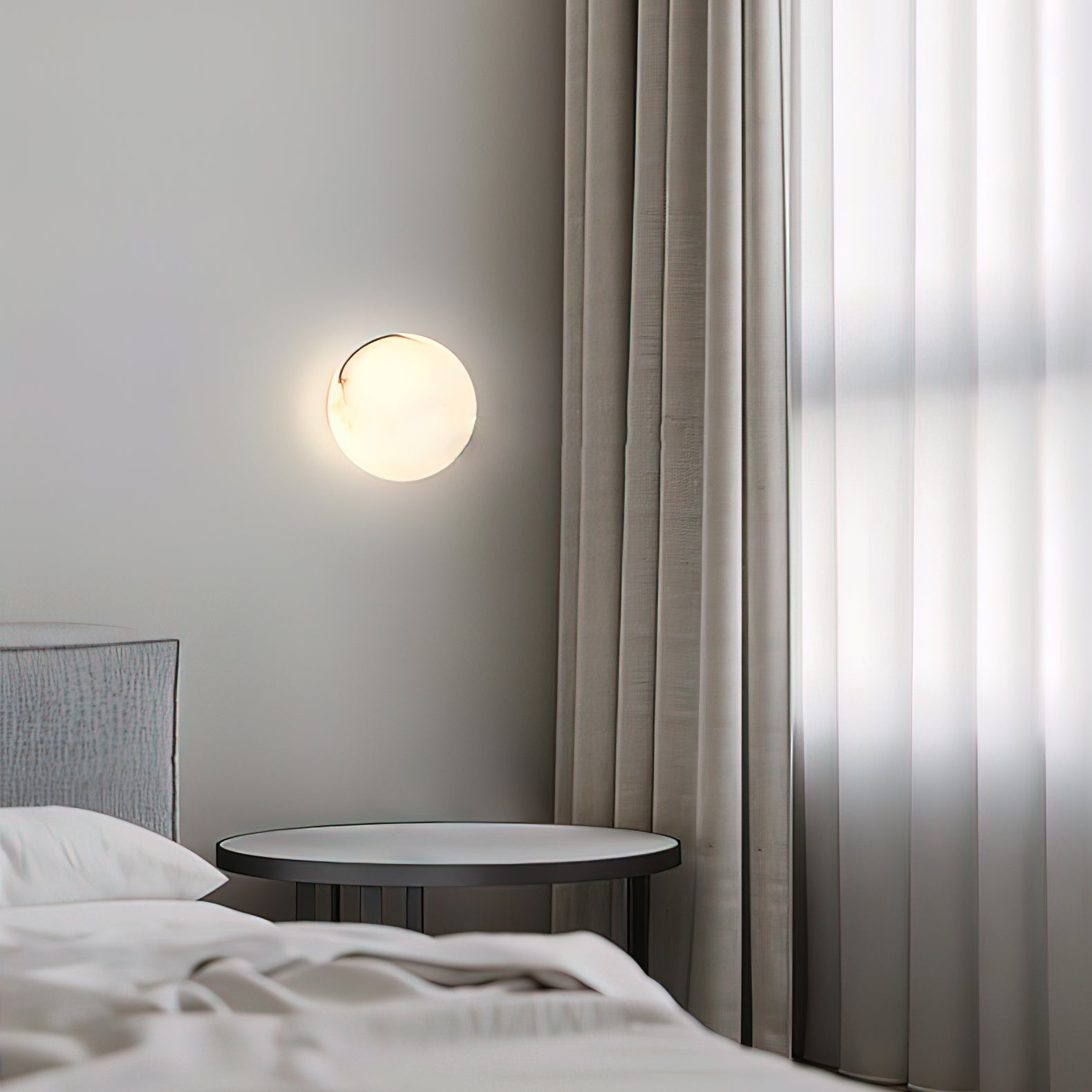 Viroa Wall Light