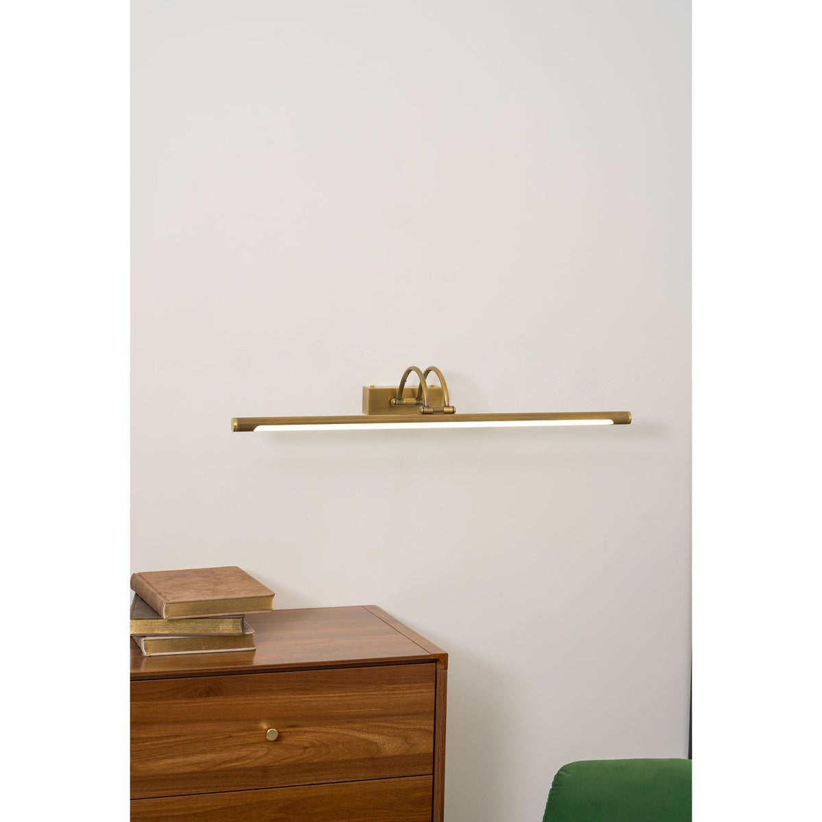 Moxero Linear Wall Light