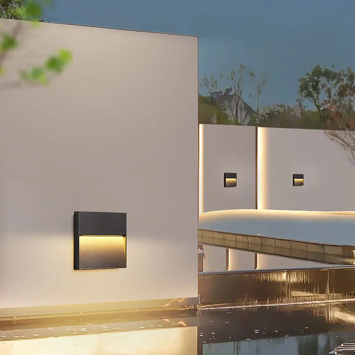 Kleni Outdoor Wall Light