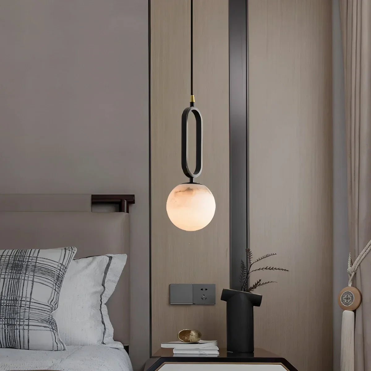 Loxirae Alabaster Pendant Light
