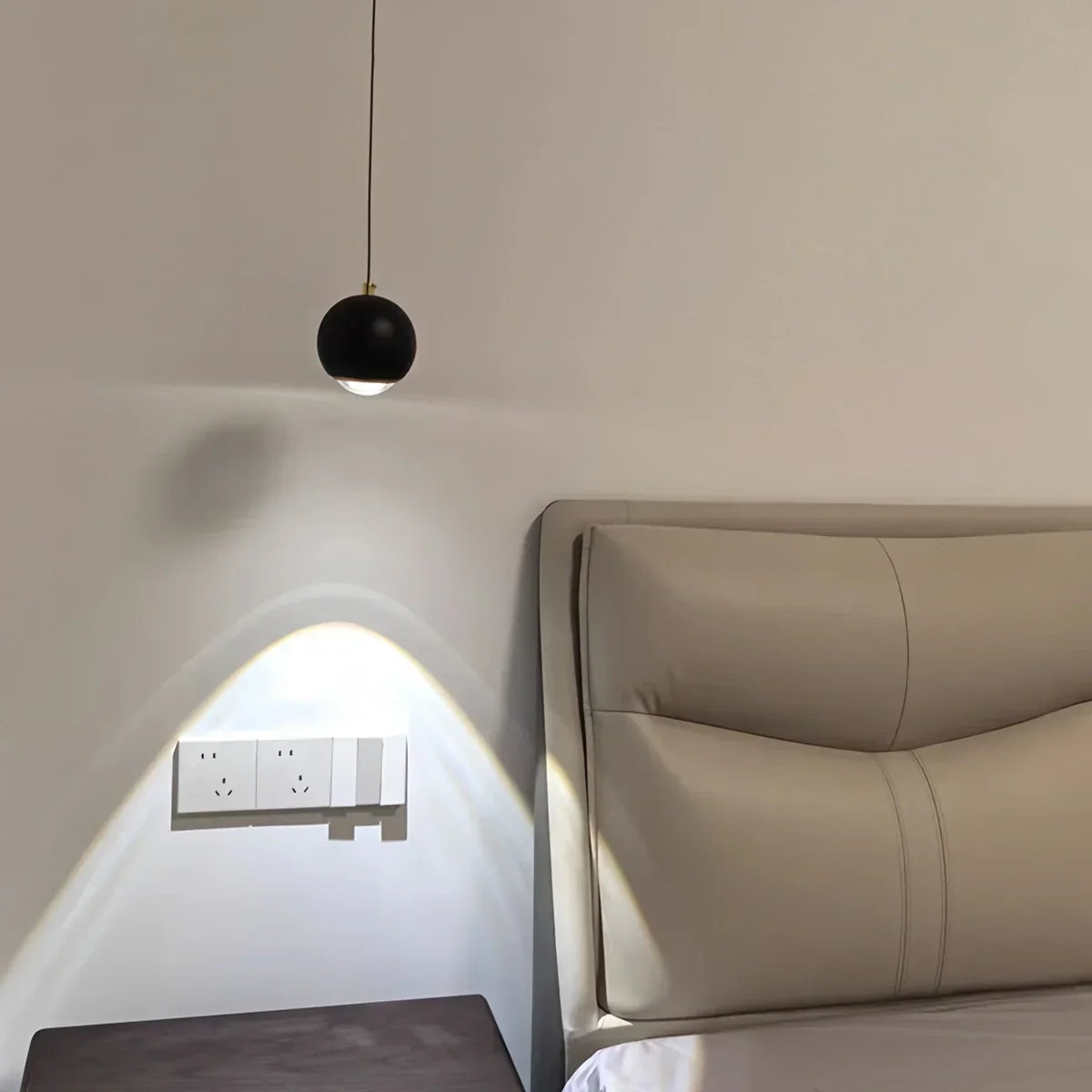 Canyo Pendant Light