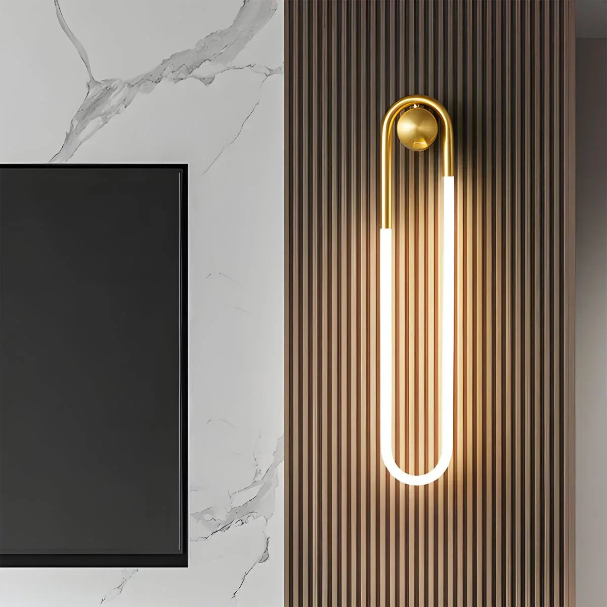 Kivonia Wall Light