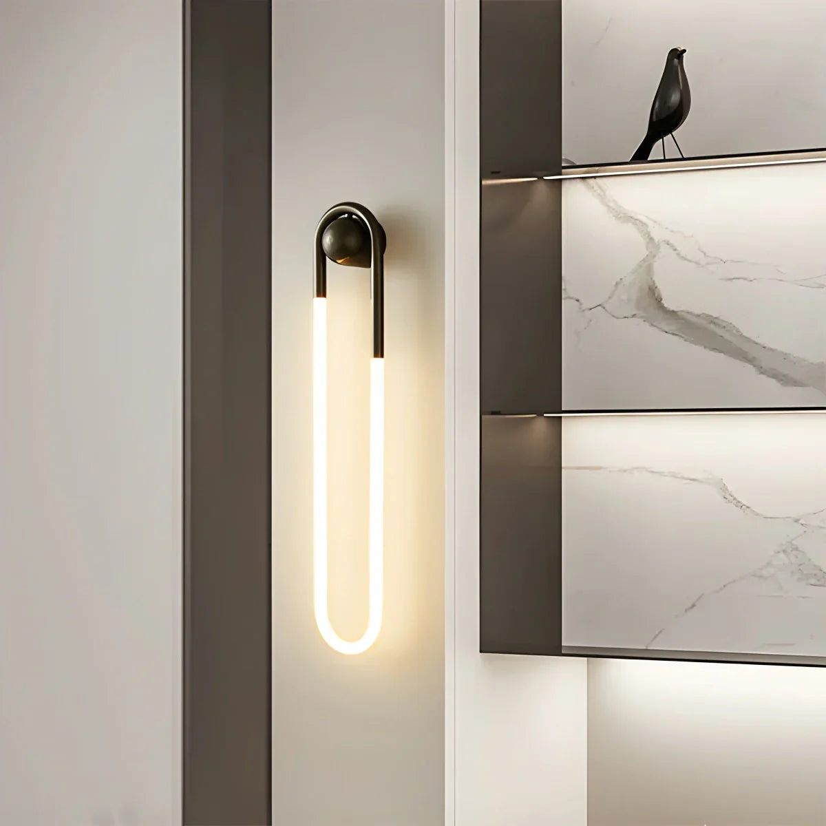Kivonia Wall Light