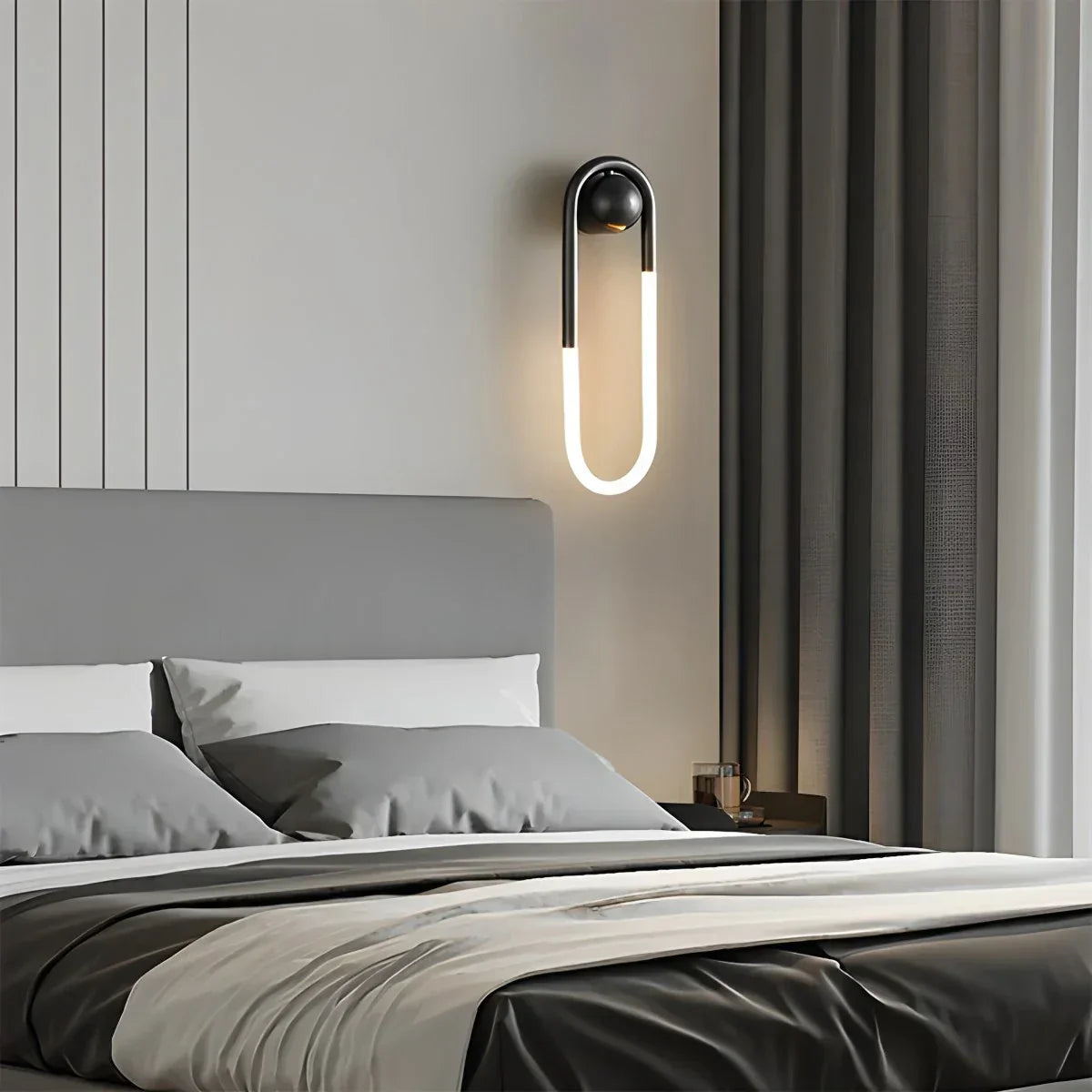 Kivonia Wall Light