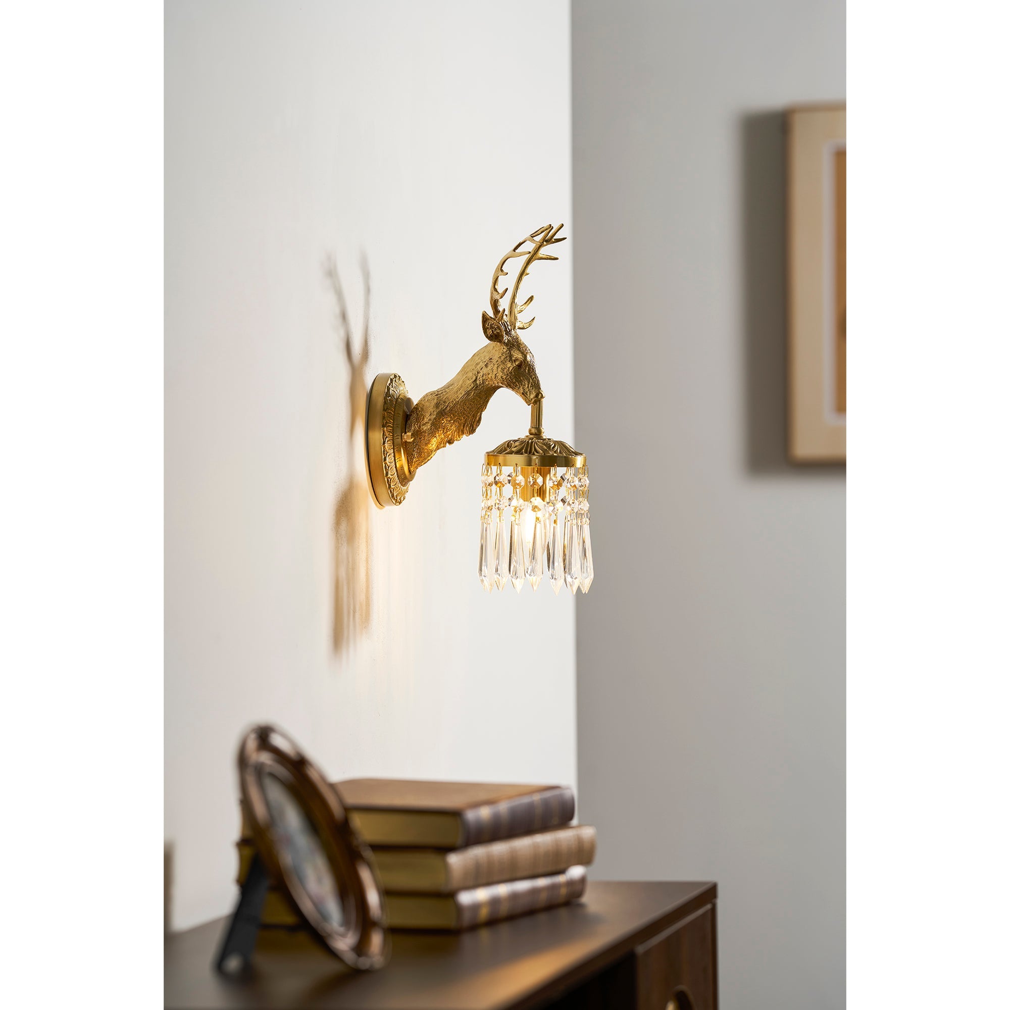 Gesenor Sculptural Wall Light