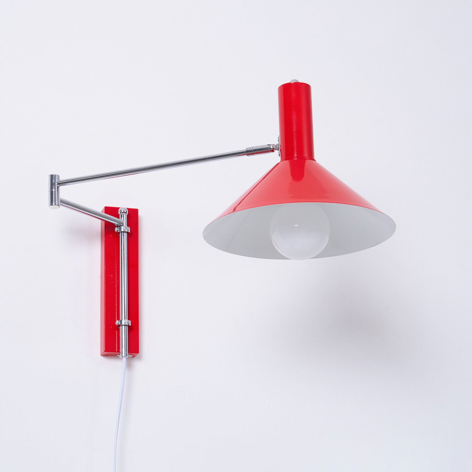 Alzaniel Plug In Wall Light